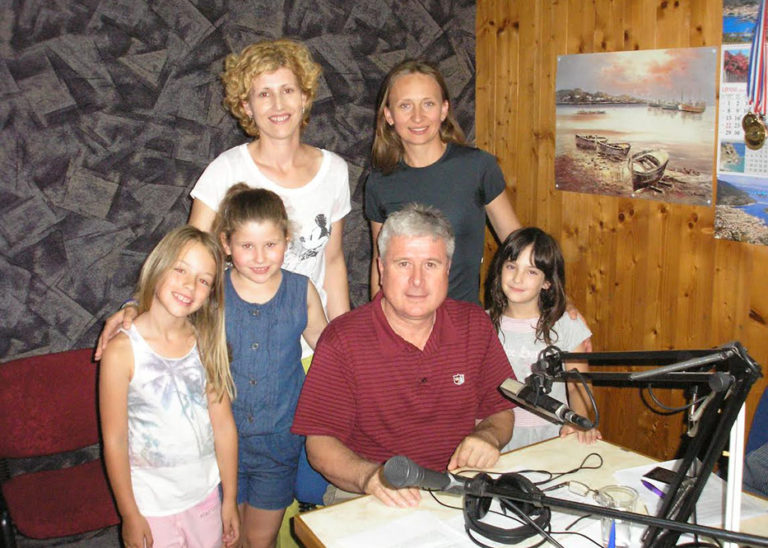 Gošće iz poduke plesa Mila