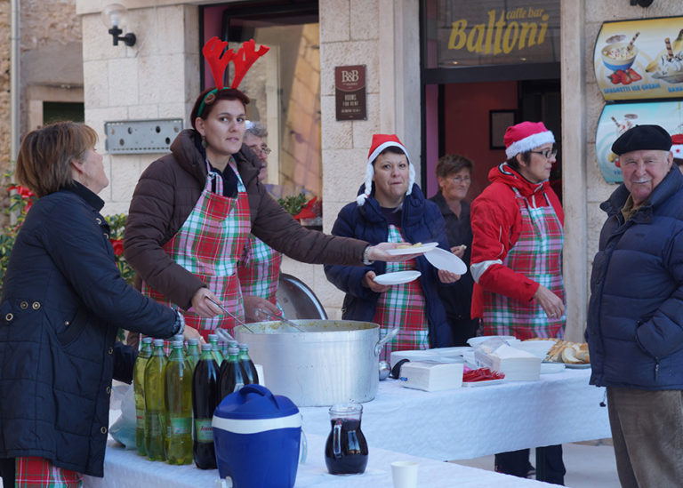 Fešta od bakalara na Badnjak