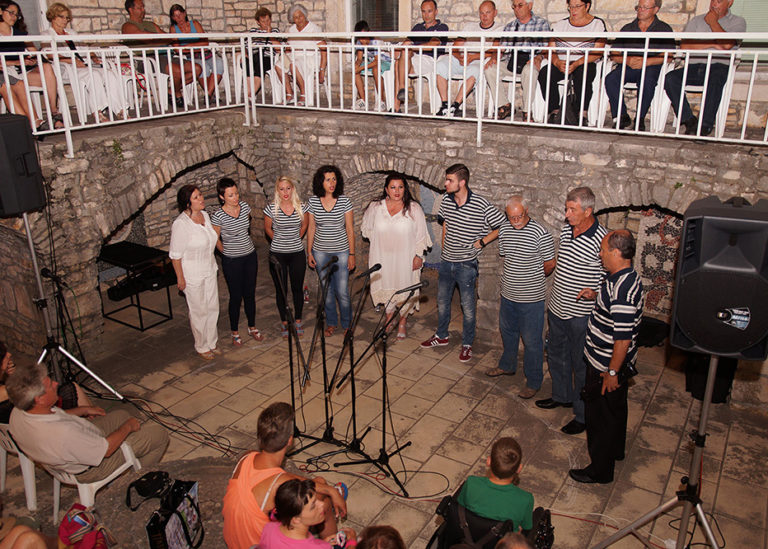 Održan koncert klapa