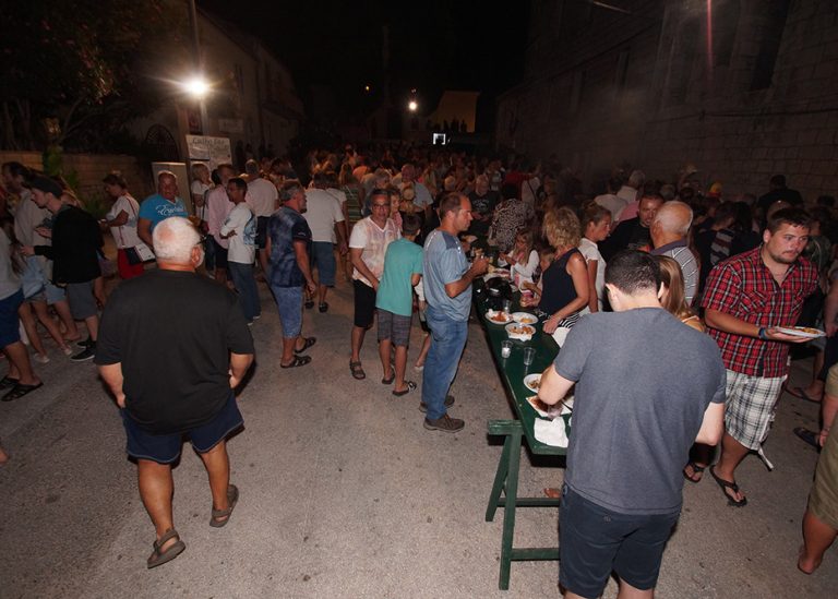 Održani 10. dani Korčulanskog maslinovog ulja u Veloj Luci