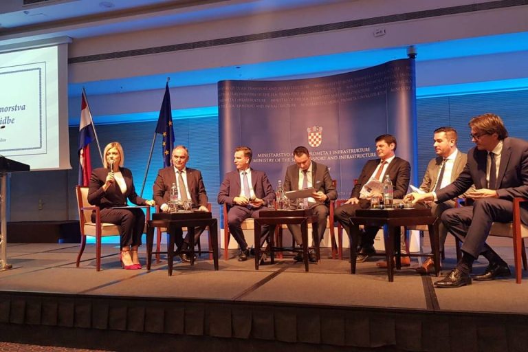 Zamjenik Cebalo na Danima hrvatskog pomorstva govorio o uspješnim projektima luka Dubrovačko-neretvanske županije