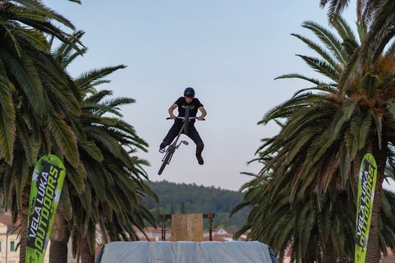 Vela Luka Outdoors započeo s uzbudljivom i dinamičnom BMX radionicom